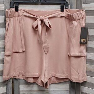 Tie Waist Short | Frye | 2X
